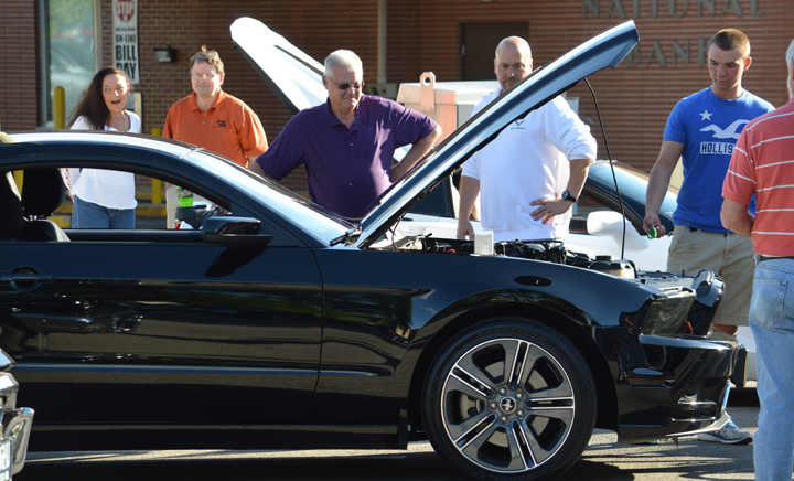 Car talk | Ada Icon