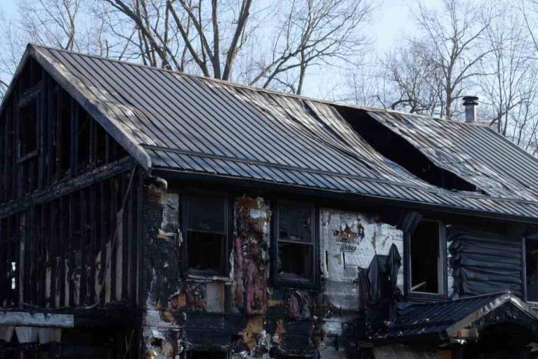 Detail of home fire on January 8, 2023 / PHOTO by Ken Collins